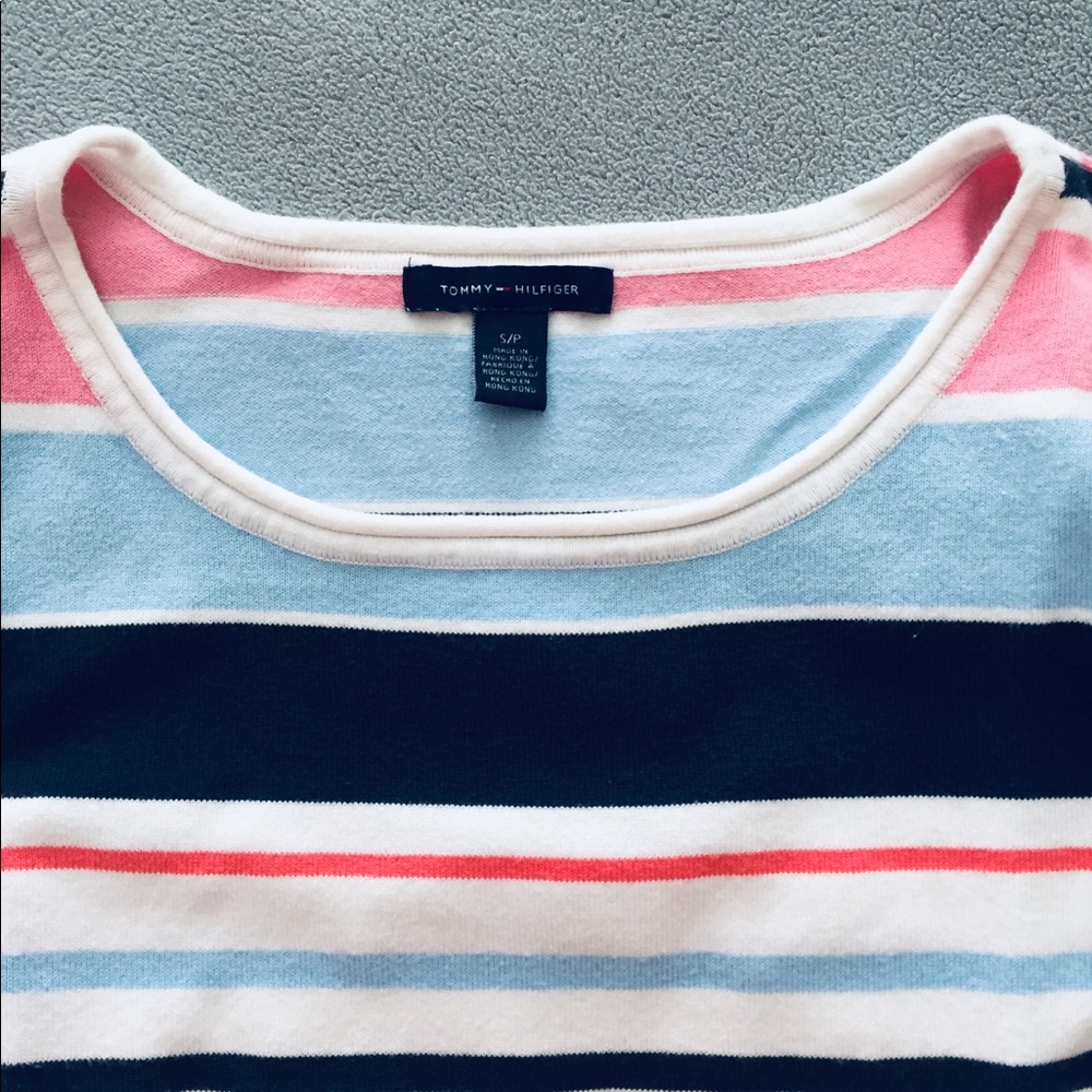 So cute TOMMY sweater - Picture 4 of 7